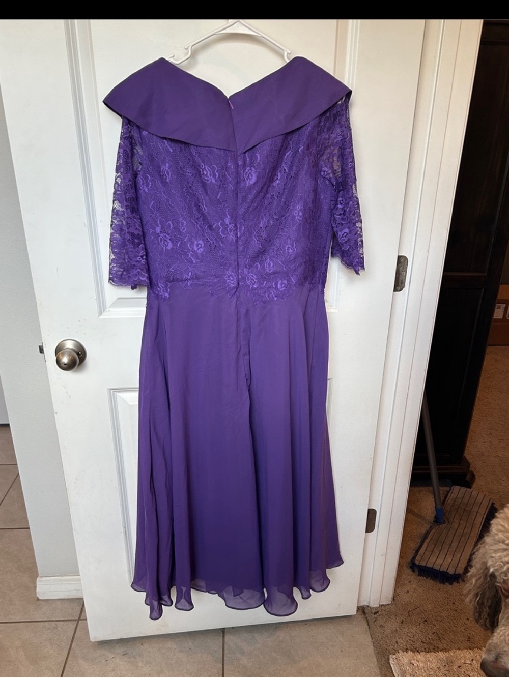 Women's Purple Lace Maxi Dress with Scalloped Hem